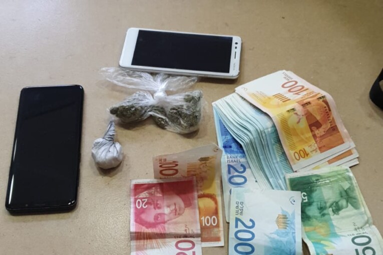 נעצרו חשודים באחזקת קוקאין בכמות מסחרית