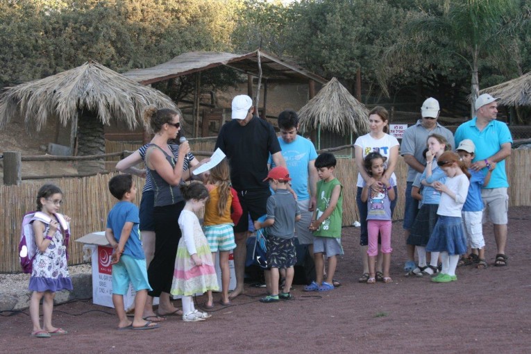 אירועי ביכורי הדובדבן בעין זיוון