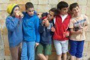 ילדים בכל מיני צבעים