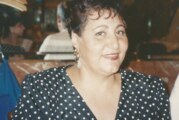 אסתר המלכה|  אושרת, אסתר, קמרי ז"ל